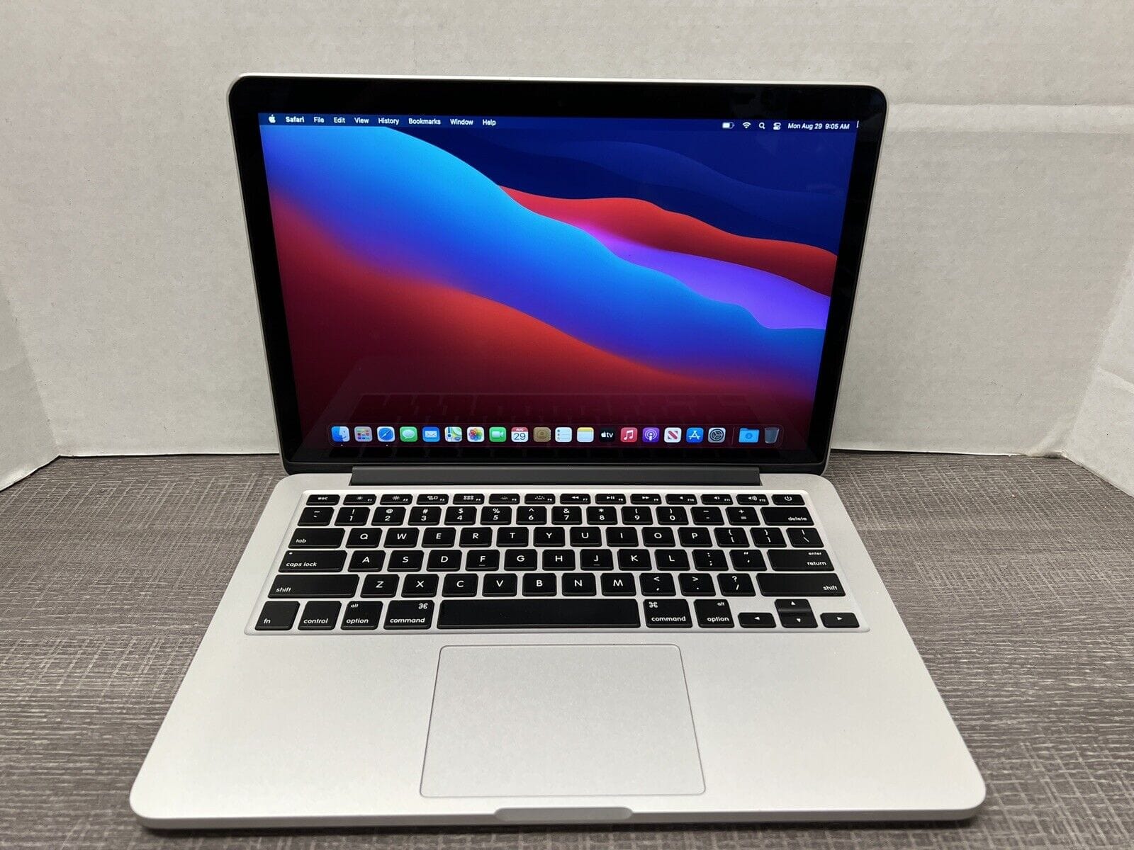 Apple MacBook Pro Retina 13 inch Early 2015 Technical Specifications